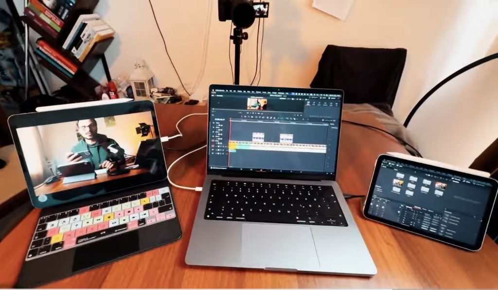 Using DaVinci Resolve with two iPad's on a MacBook.
