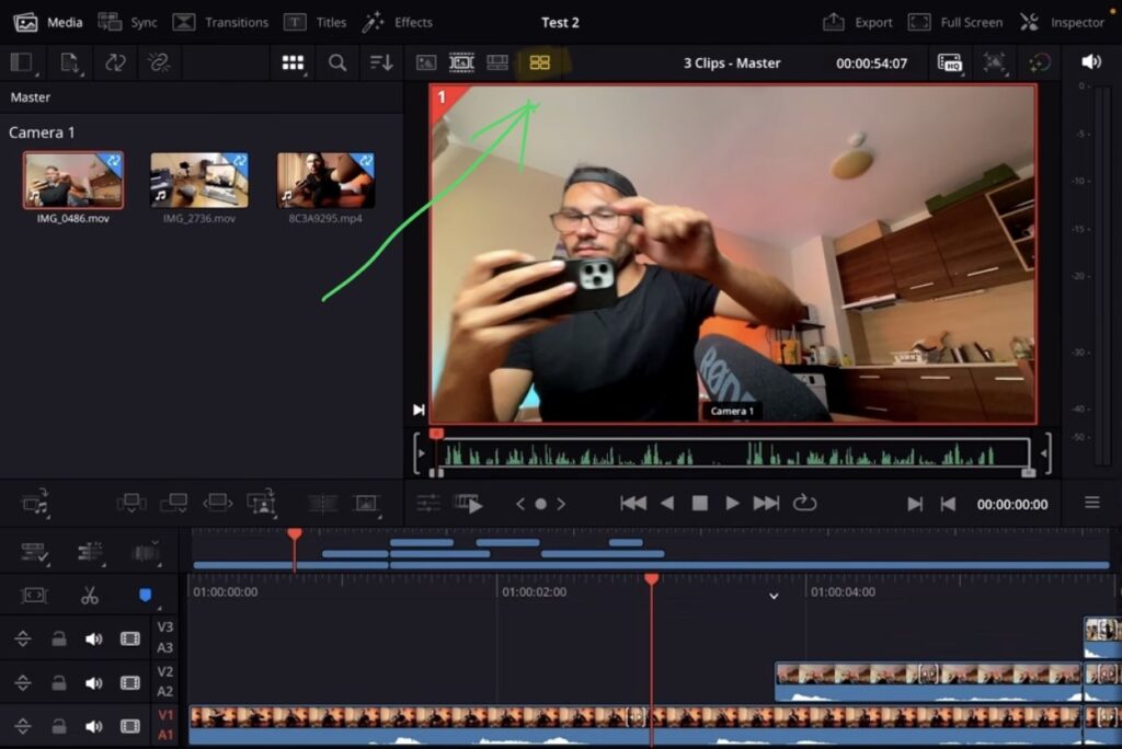 Das neue Multisource Icon befindet sich oben im Viewer neben dem Filmstreifen Icon in der Cut Page von DaVinci Resolve iPad.