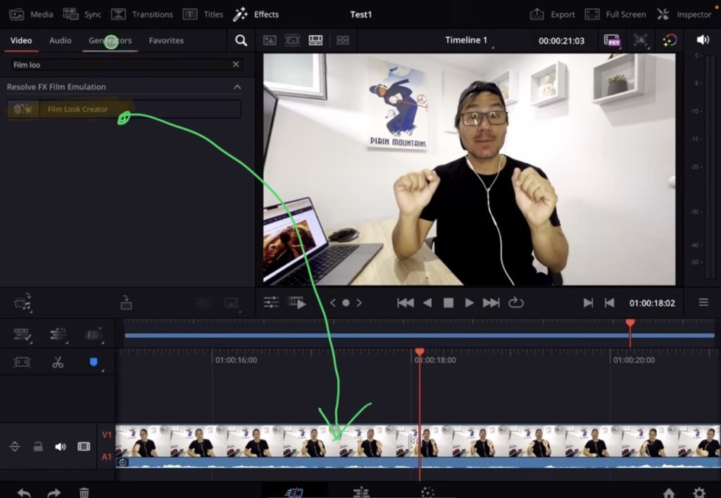Suche nach Film Look Creator im Effects Panel und ziehe ihn per Drag and Drop auf einen Clip in deiner Timeline.