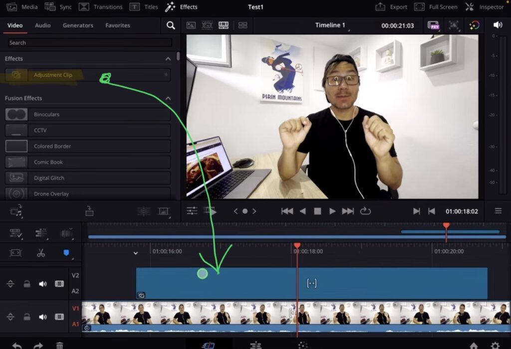 Pro Tipp: Du kannst den Effekt auch auf einen Adjustment Clip legen. So wird der Effekt auf alle Clips darunter angewendet.