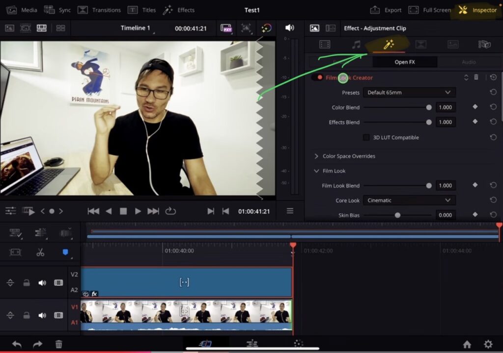 Die Film Look Creator Einstellungen im Inspector mit allen verschiedenen Optionen wie Presets, Color Settings, Split Tone, Vignette, Halation, Bloom, Grain und mehr.