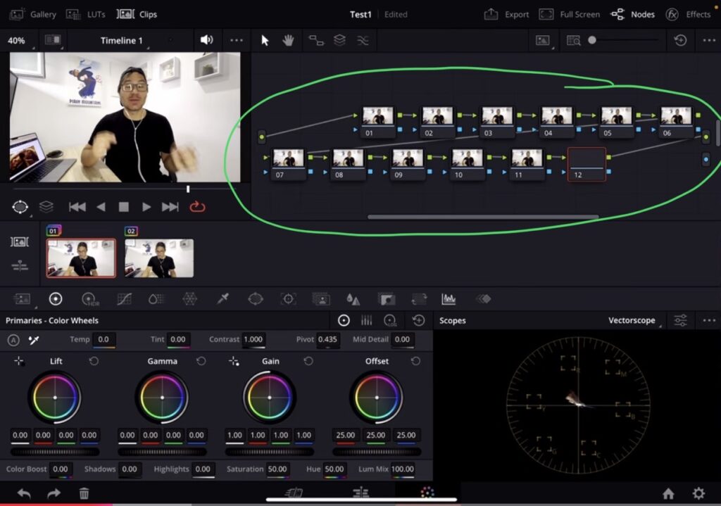 Wenn dein Node Tree zu komplex wird, kannst du Node Stacks verwenden, um eine bessere Übersicht zu haben.